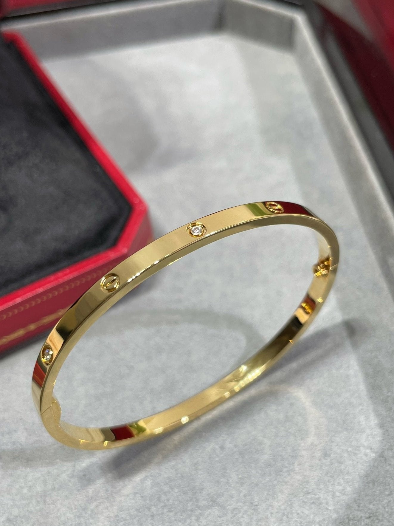 Love Six Diamonds Small Bracelet